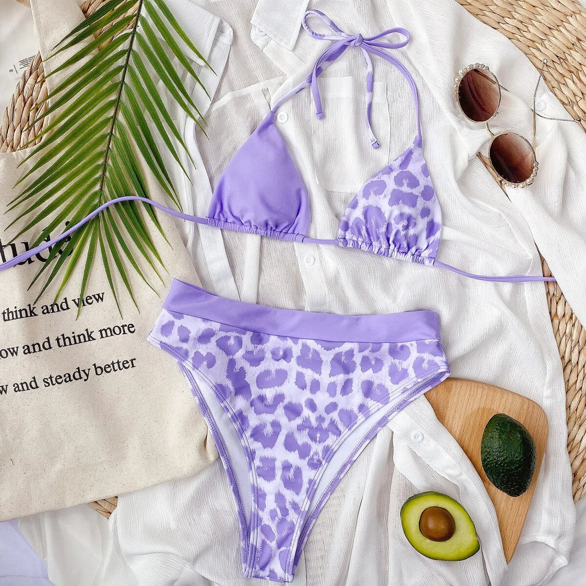 Bikini de leopardo morado