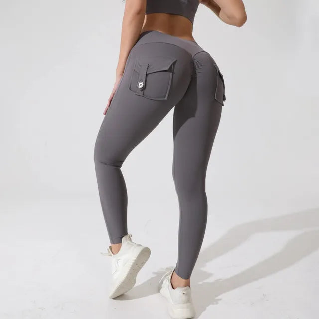 Leggins tipo cargo con levantamiento de glúteos