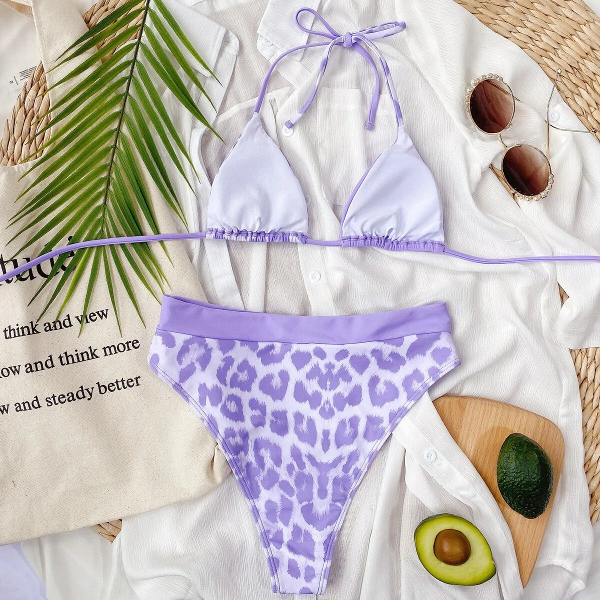 Bikini de leopardo morado